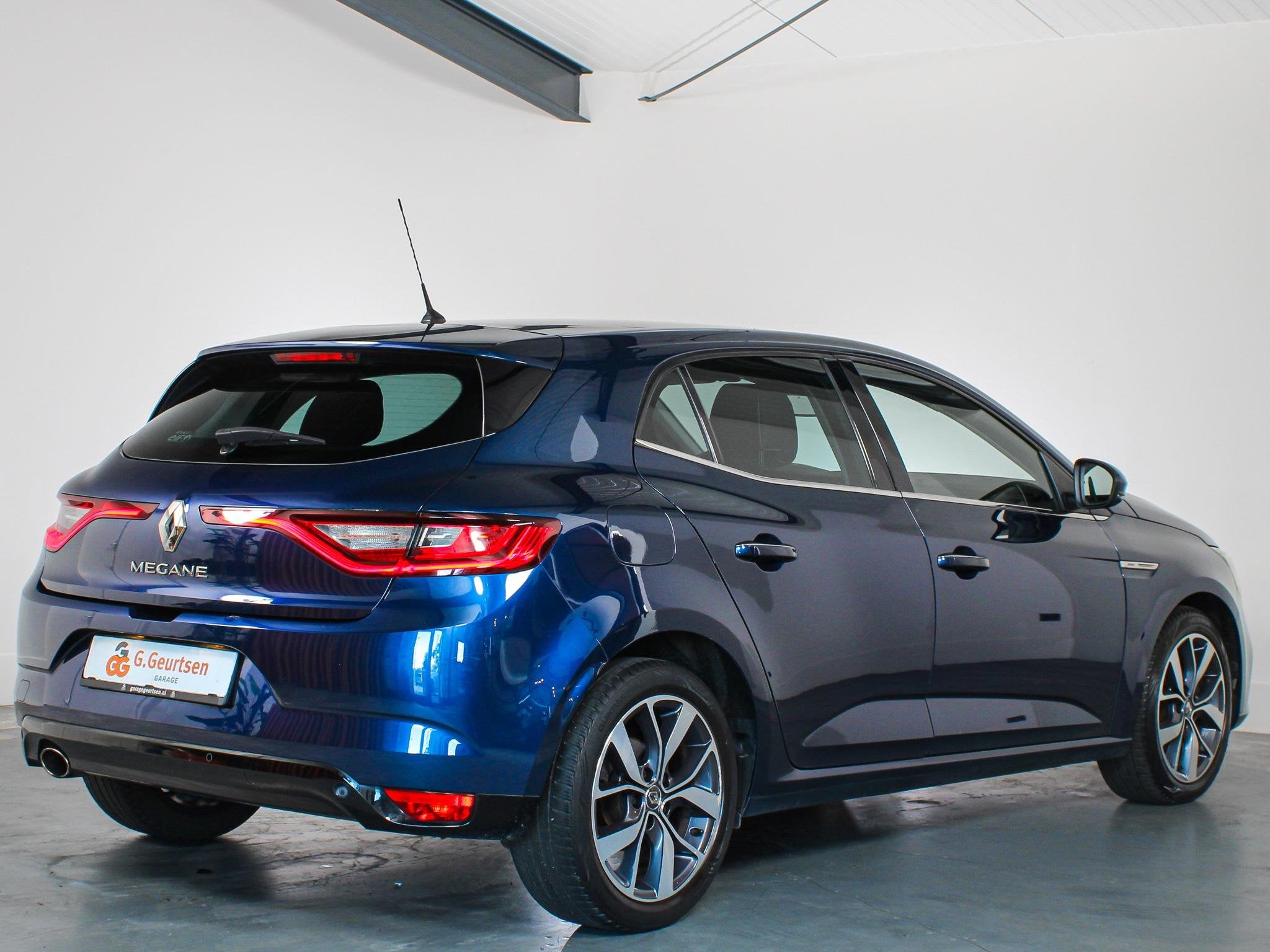 Renault Mégane 1.2 TCe Bose Head-Up, Cruise Control, Goed o, Auto's, Gebruikt, 4 cilinders, Blauw, 665 kg