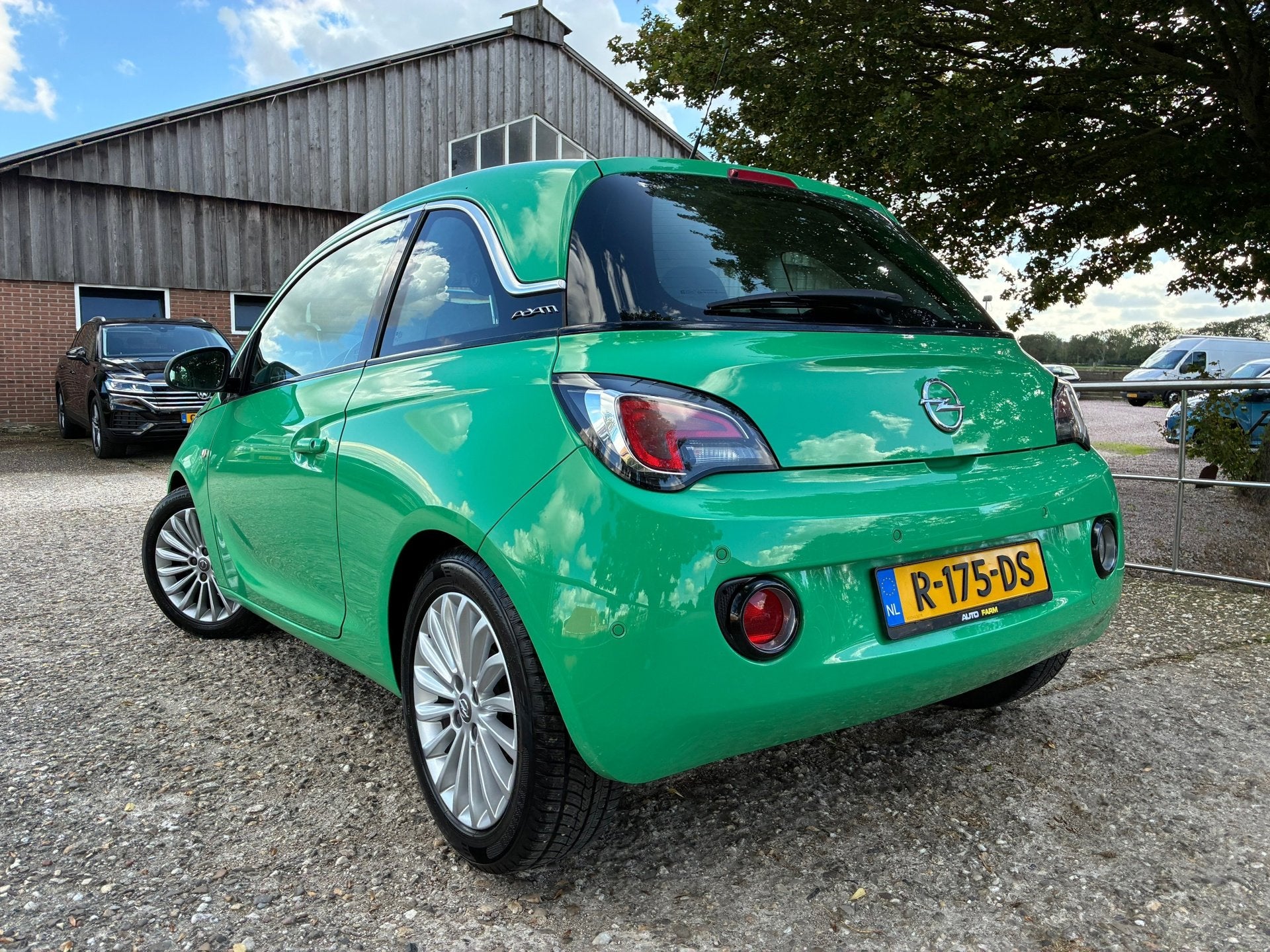 Opel ADAM 1.4 Glam | '' 68.000 KM '' + Airco + Cruise Nu €, Auto's, Voorwielaandrijving, 4 cilinders, 4 stoelen, Bedrijf