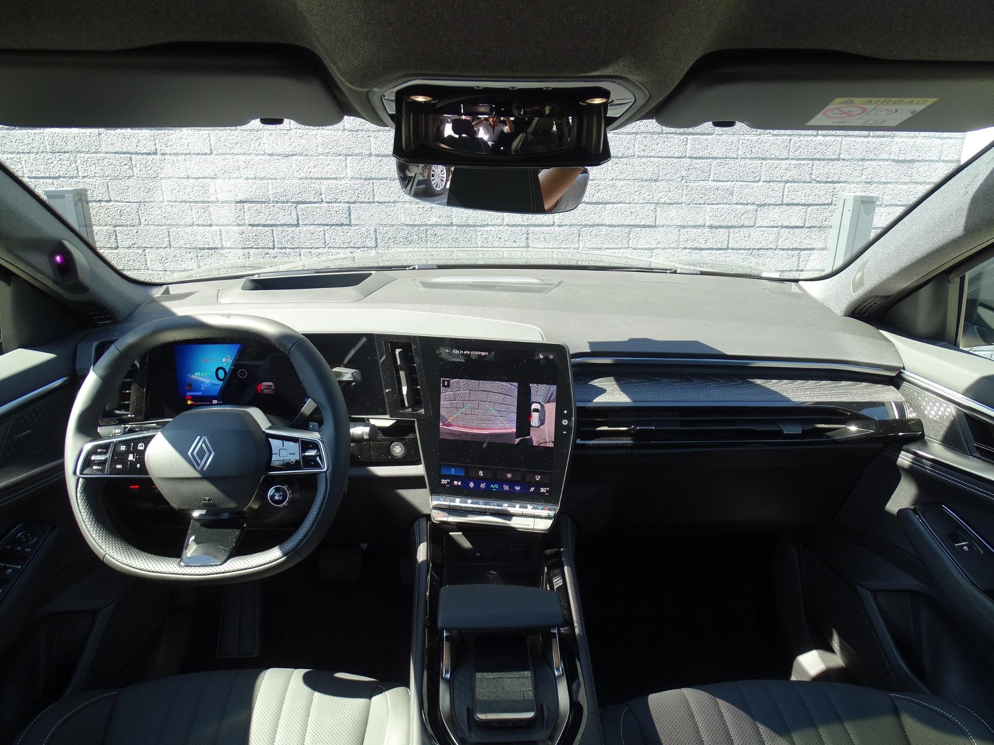 Renault Espace E-Tech full hybrid 200 iconic 5p NU 5 JAAR GA, Auto's, 1199 cc, 1622 kg, Zwart, Bedrijf