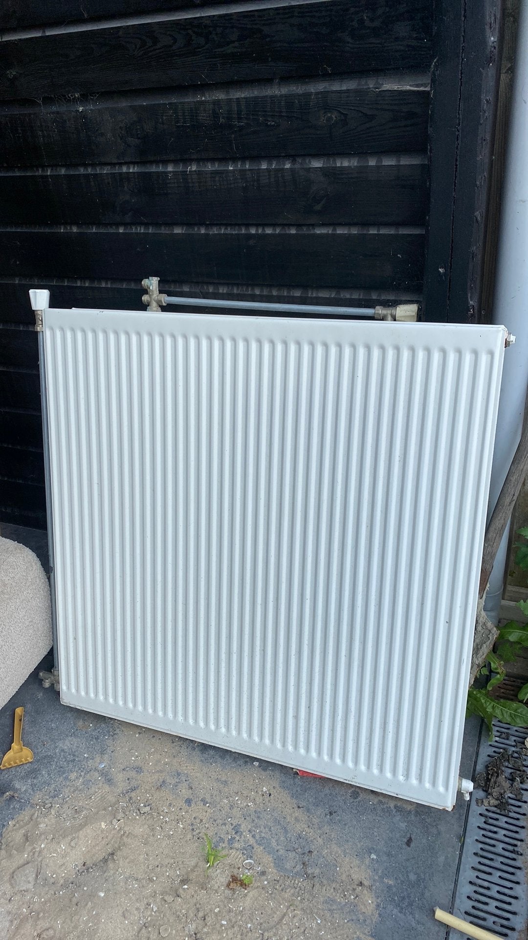 GRATIS Radiatoren, Ophalen, 30 tot 80 cm, Gebruikt, Radiator