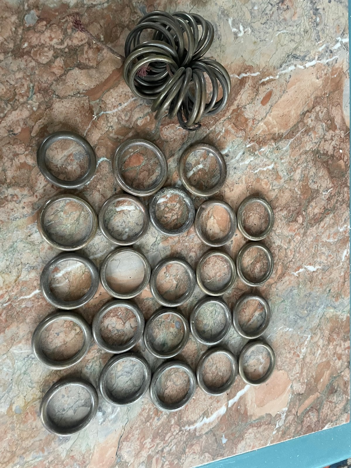 Antieke koperen/messing gordijnringen en haakjes (41+34), Antiek en Kunst, Antiek | Koper en Brons, Ophalen of Verzenden, Koper
