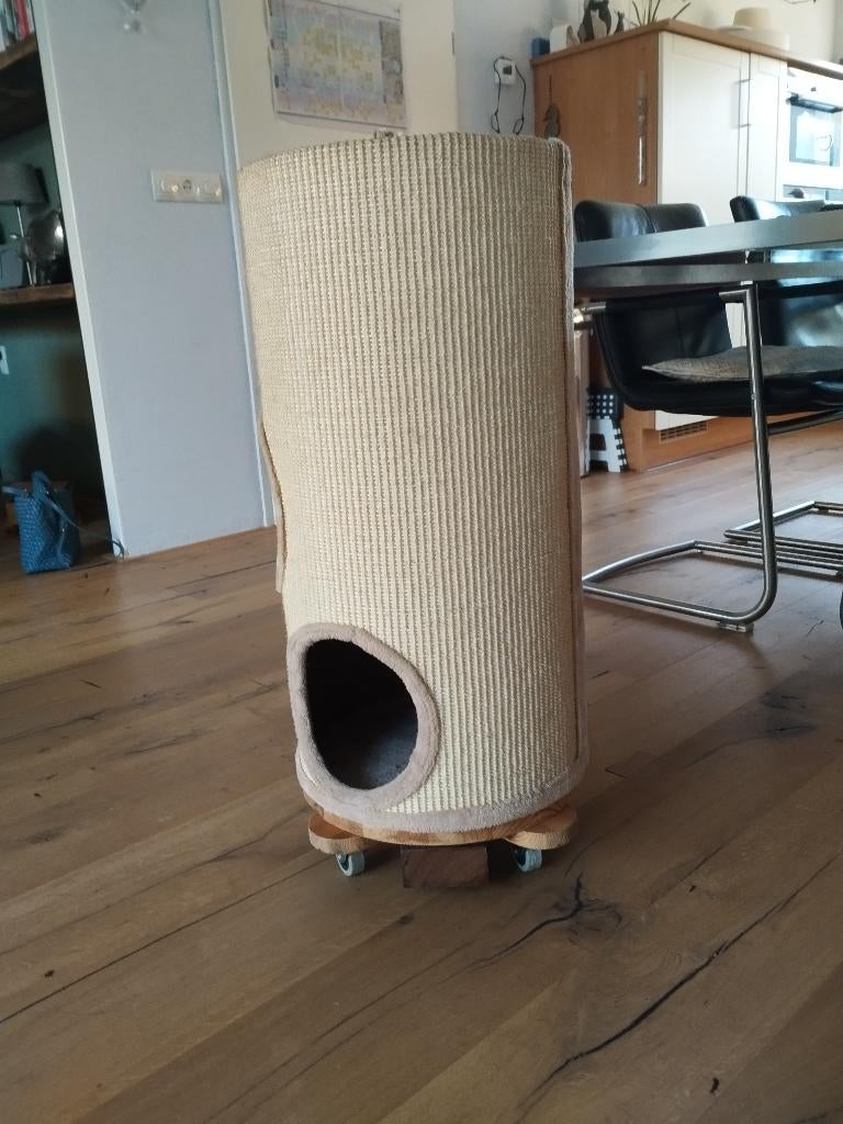 katten hotel, krab paal, Dieren en Toebehoren, Ophalen, Gebruikt, Krabpaal