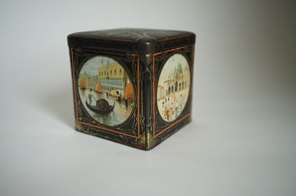 Vintage antiek Van Houten Cacao blikje thema Venetië kubus, Verzamelen, Blikken, Ophalen of Verzenden, Gebruikt, Thee, Overige merken
