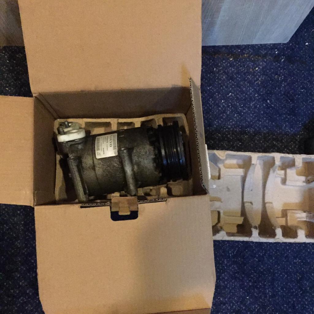 Airco pomp airco compressor Volvo en ford 31332616, Ophalen, Gebruikt, Volvo