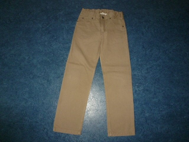 4 effen beige/bruine lange broekjes met zakjes maat 128, Ophalen of Verzenden, Zo goed als nieuw, Jongen, Broek