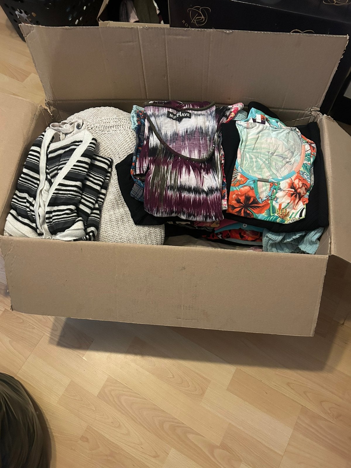 Volle doos met dames kleding l/xl. Zomer en winter, Kleding | Dames, Ophalen of Verzenden, Zo goed als nieuw, Maat 46/48 (XL) of groter