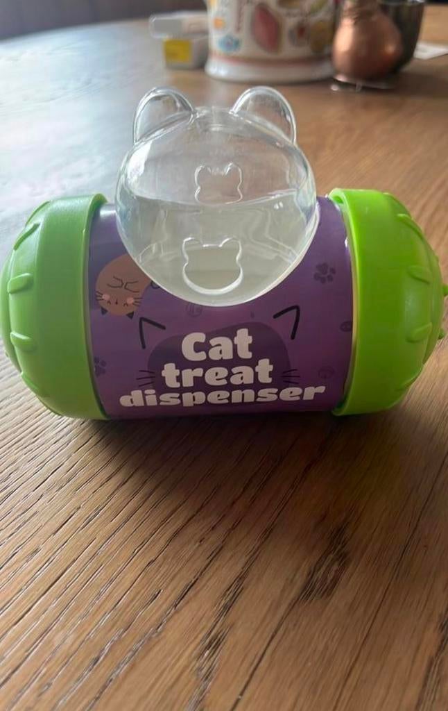 Kat en hond snoepjes dispenser, Ophalen of Verzenden, Zo goed als nieuw, Intelligentiespeelgoed