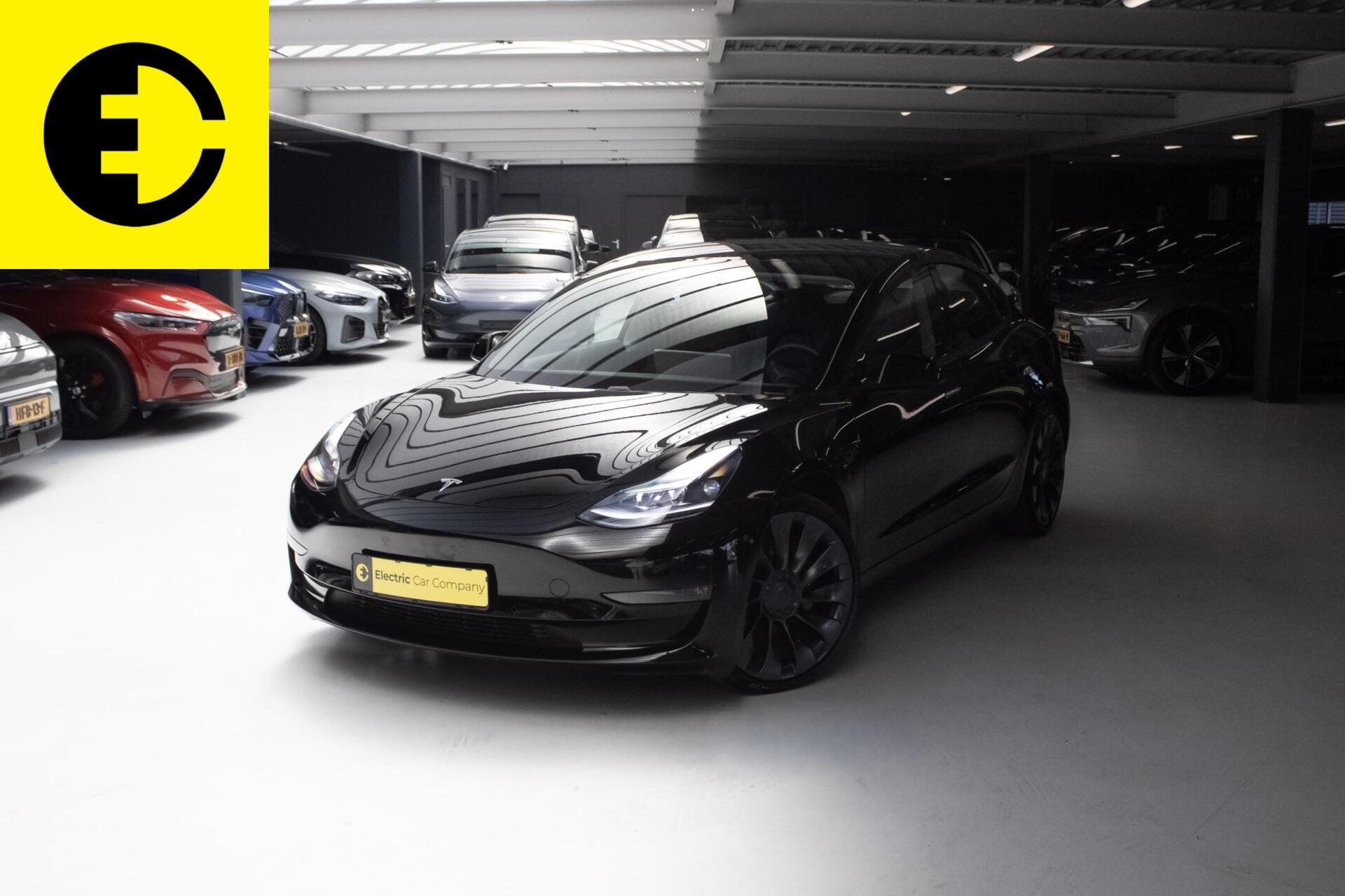 Tesla Model 3 Performance AWD 75 kWh | SOH 94,2% | Warmtepom, Auto's, Automaat, Gebruikt, Zwart, 462 pk