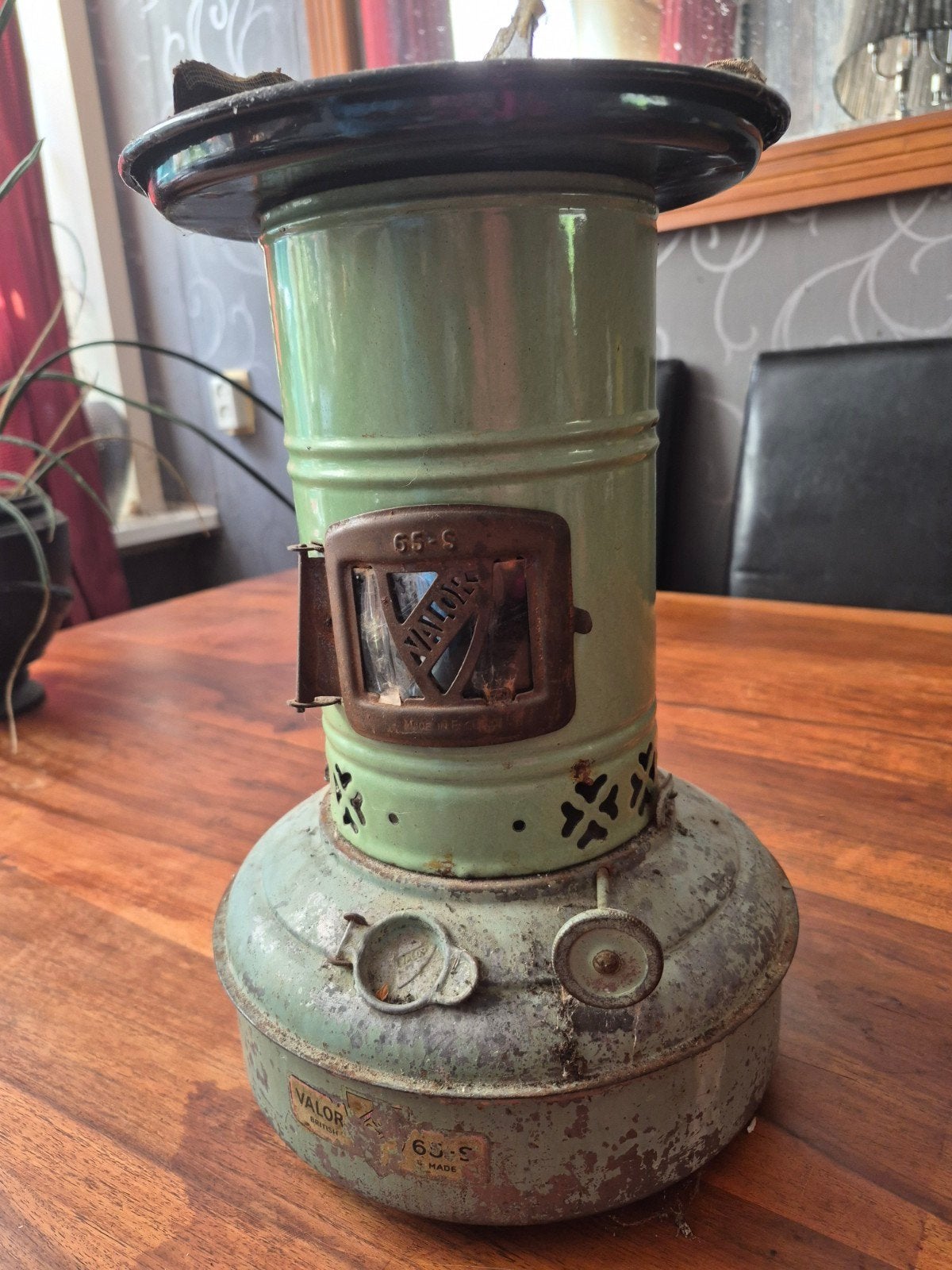 Vintage Valor 65-S Petroleum Kachel - Groen, Ophalen