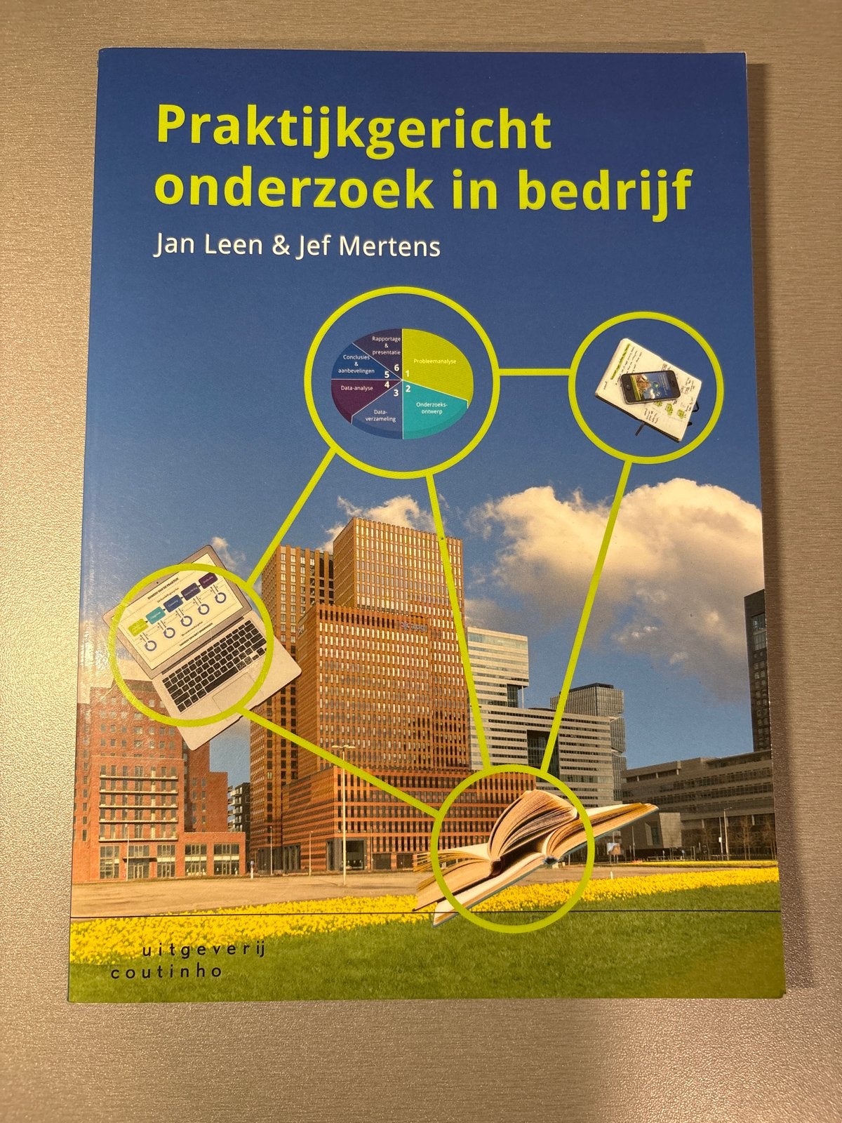 Praktijkgericht onderzoek in bedrijf - Jan Leen & Jef Merten, Boeken, Ophalen of Verzenden, Gamma, Zo goed als nieuw, HBO