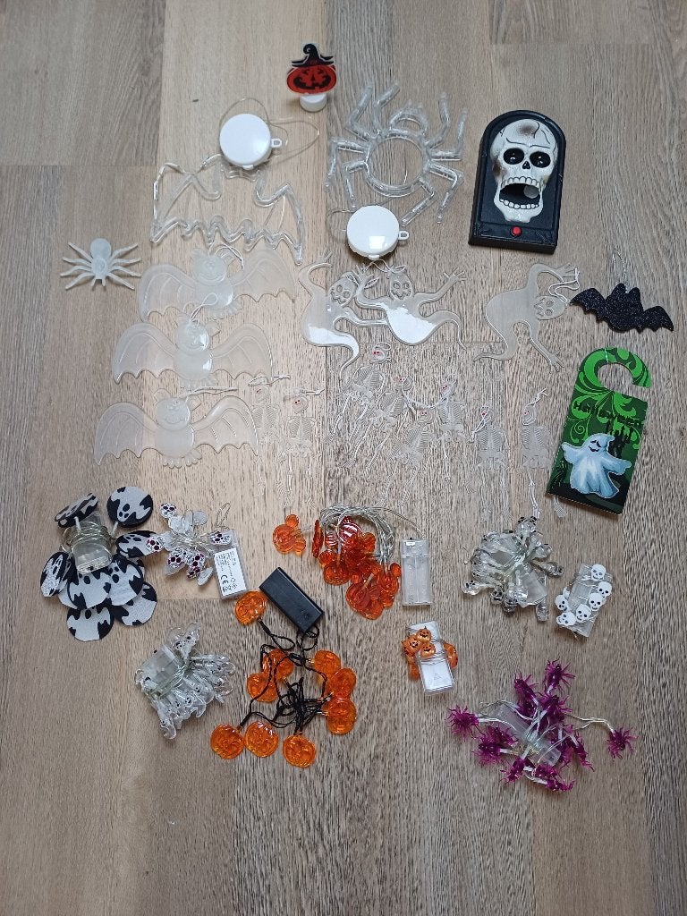 Grote set met kleine Halloweenspulletjes, meeste NIEUW!, Ophalen of Verzenden, Nieuw, Feestartikel, Halloween of Griezel