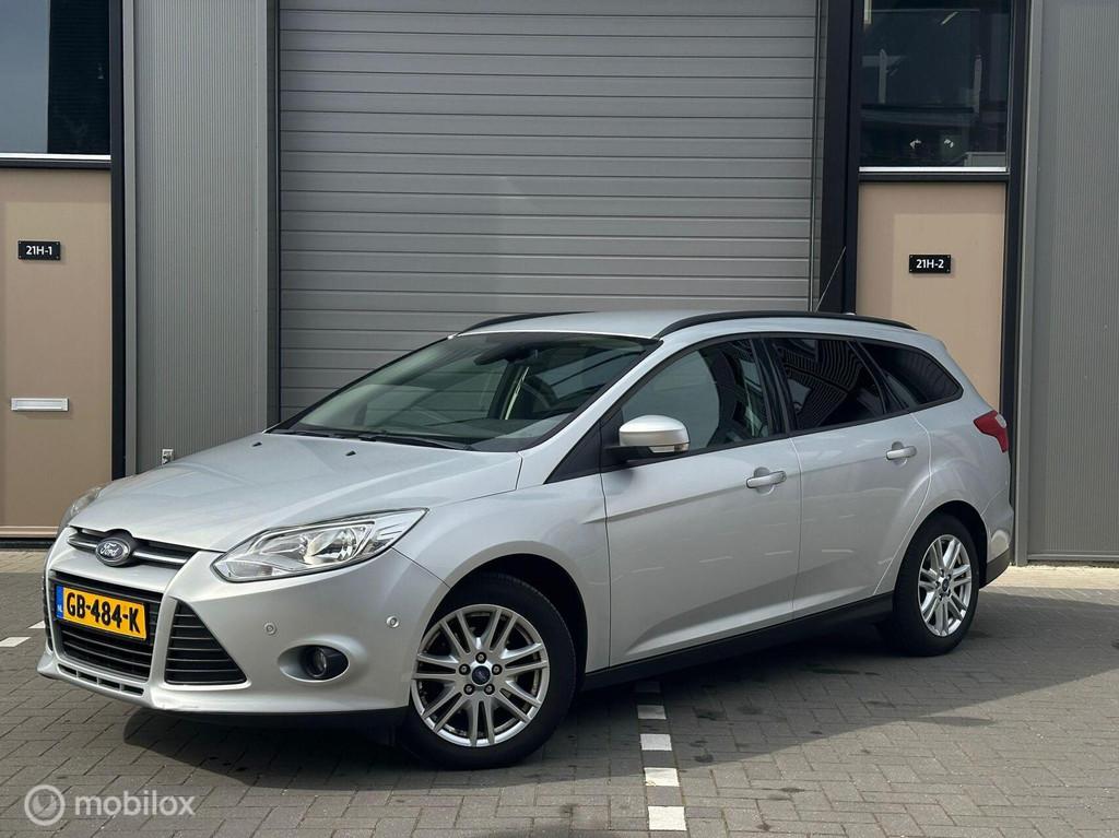 Ford Focus Wagon 1.0 EB ED+/LMV/ Cruise/Clim/ Stoelv / Airco, Auto's, Ford, Euro 5, Gebruikt, Zwart, Automatische klimaatregeling