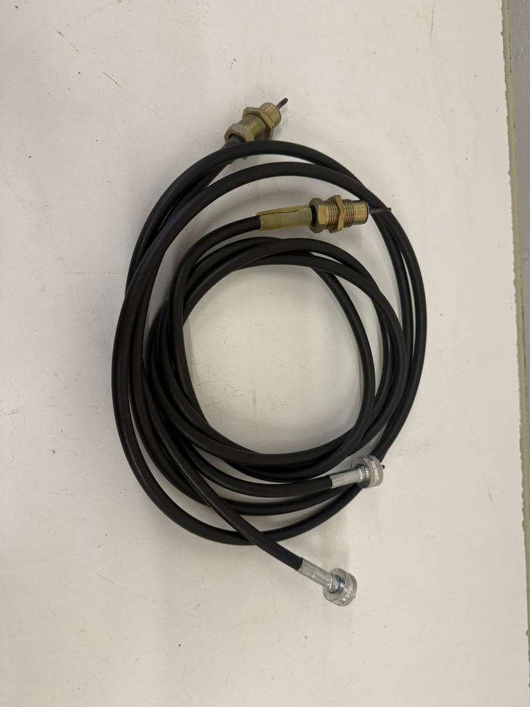 2 x kilometerteller toeren kabel deutz oldtimer tractor fahr, Ophalen of Verzenden