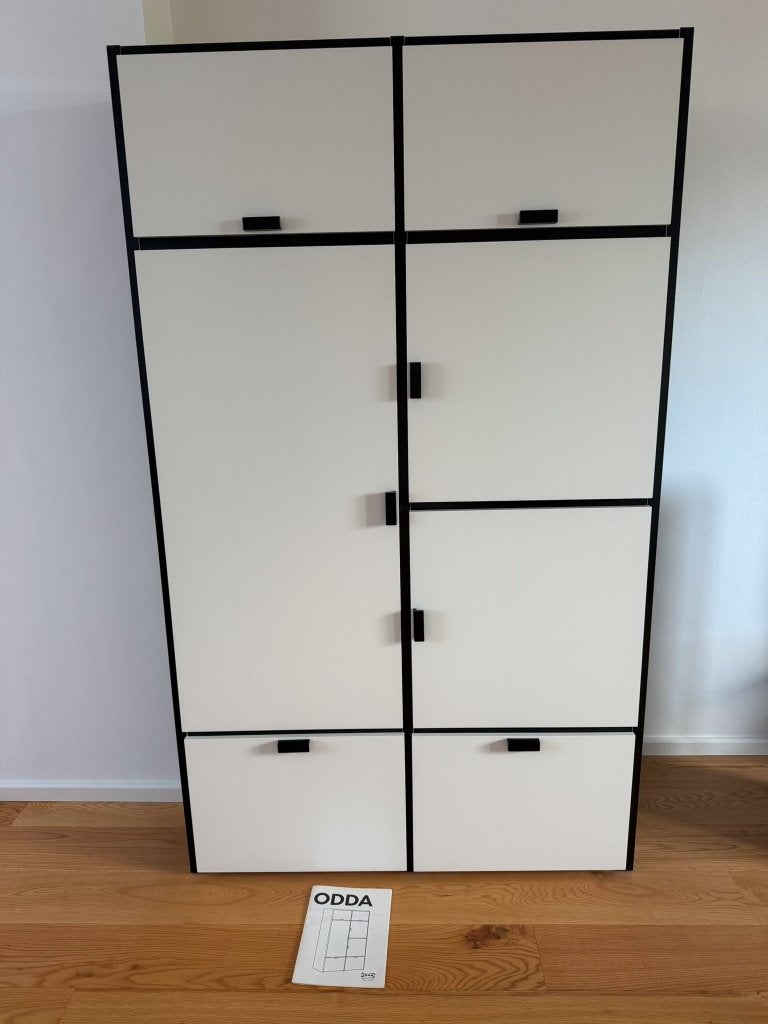 Ikea Odda kledingkast