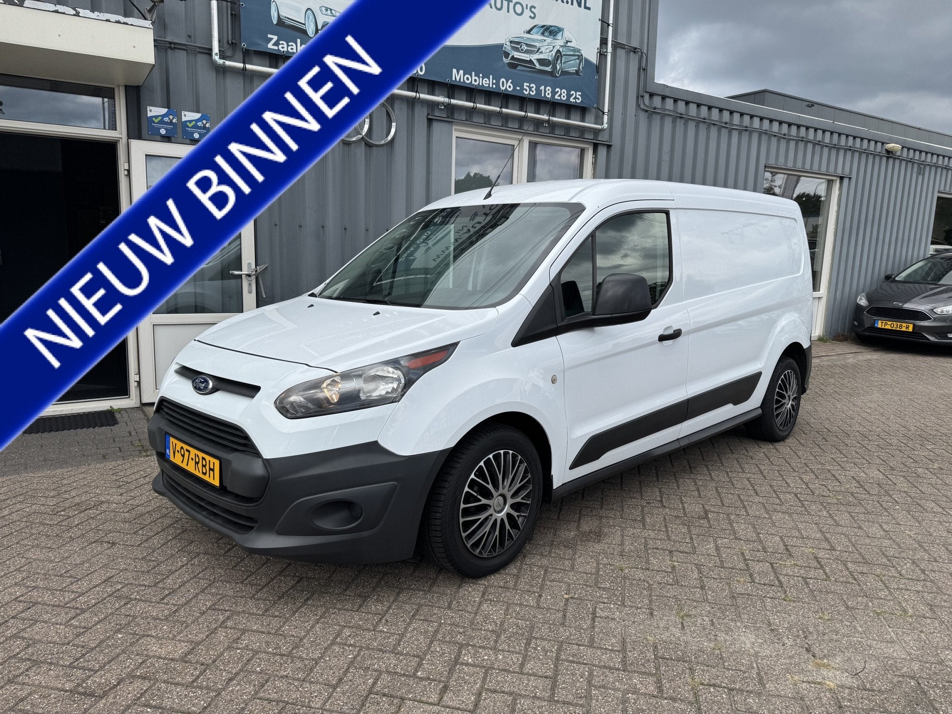 Ford Transit Connect 1.0 Ecoboost L2 Trend (bj 2015), Voorwielaandrijving, Gebruikt, Start-stop-systeem, Wit