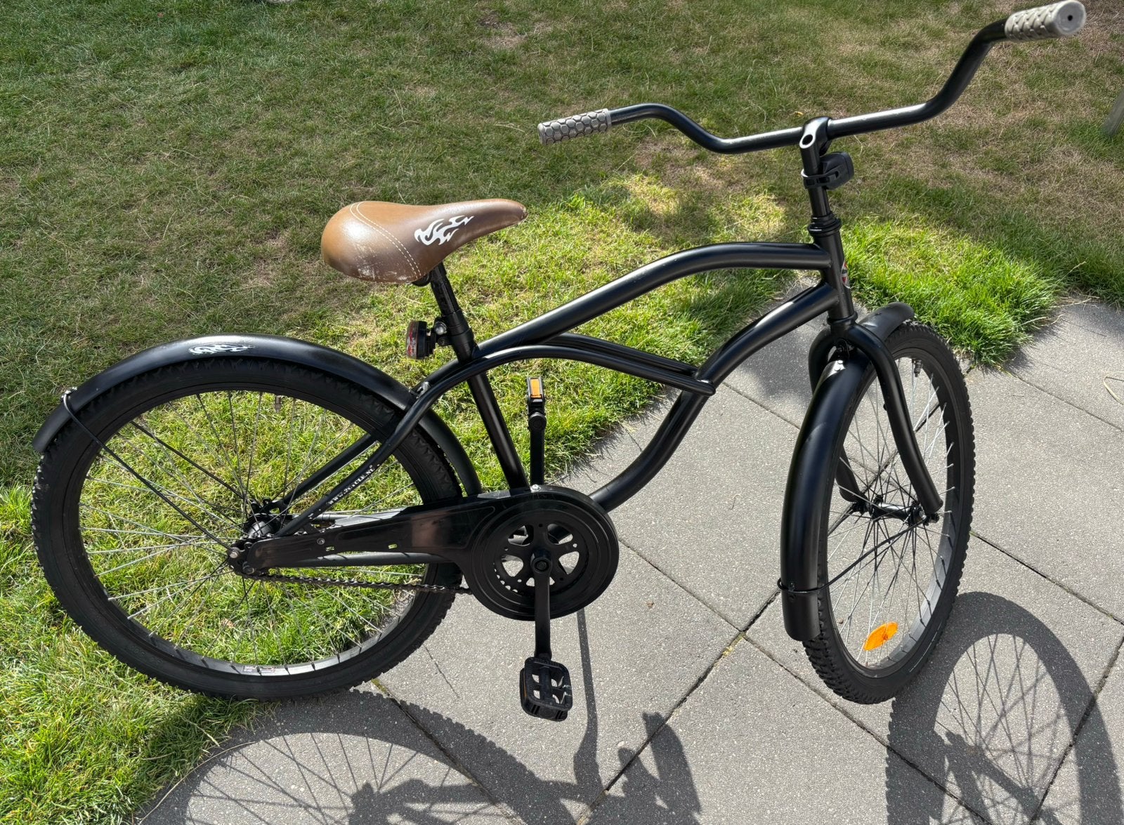 24 inch 2cycle cruiser jongens fiets zwart, Fietsen en Brommers, Ophalen, Gebruikt, Terugtraprem, 24 inch