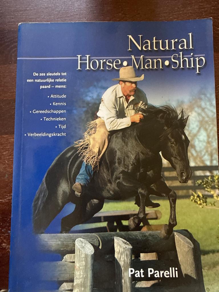 P. Parelli - Natural-Horse-Man-Ship, Gelezen, P. Parelli, Ophalen of Verzenden, Paarden of Pony's