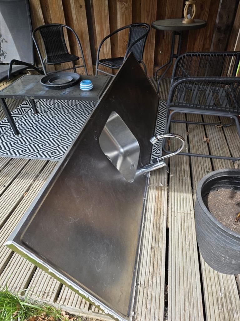 RVS aanrechtblad met spoelbak, kraan en sifon, Ophalen, Zilver, Metaal, Overige typen
