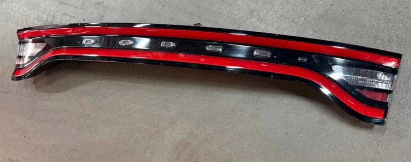 68398666AC Dodge Charger achterlicht unit Mopar, Ophalen of Verzenden, Gebruikt