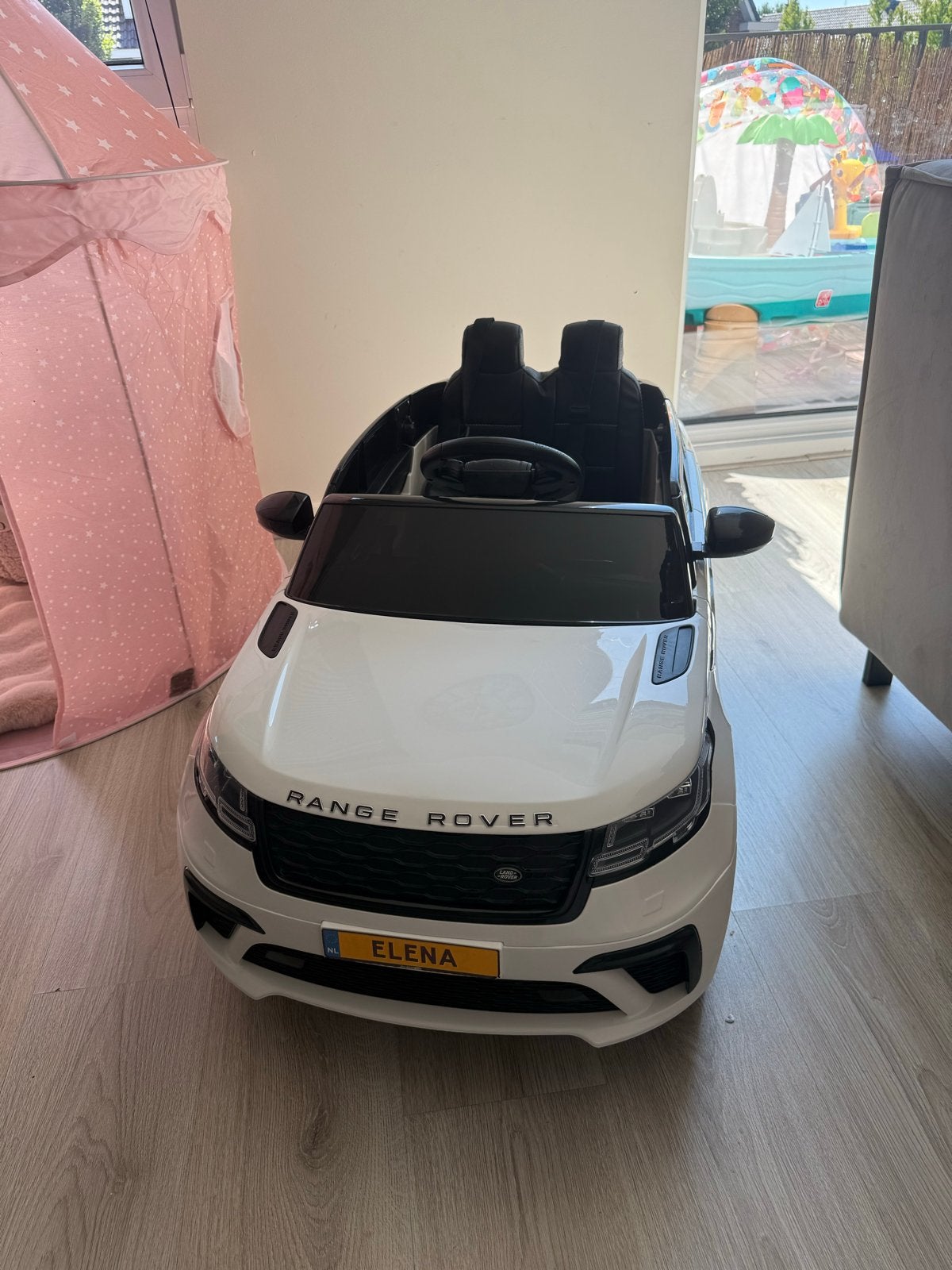 Range Rover Velar elektrische kinderauto, Ophalen, Zo goed als nieuw, Afstandsbediening