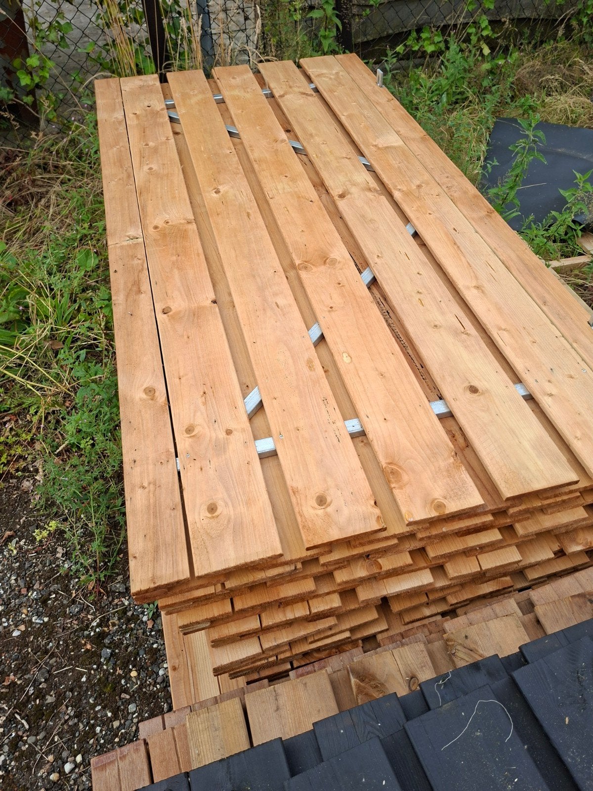 Schuttingdeur met stalen frame en Bankirai planken, Tuin en Terras, Schuttingen, Ophalen, Nieuw, Hout, 1 tot 2 meter