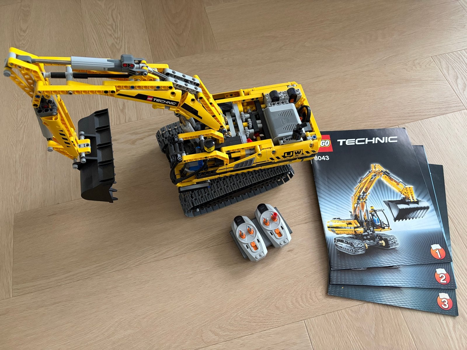 Lego Technic set: Graafmachine, Kiepwagen, Wiellader, Ophalen, Gebruikt, Overige merken