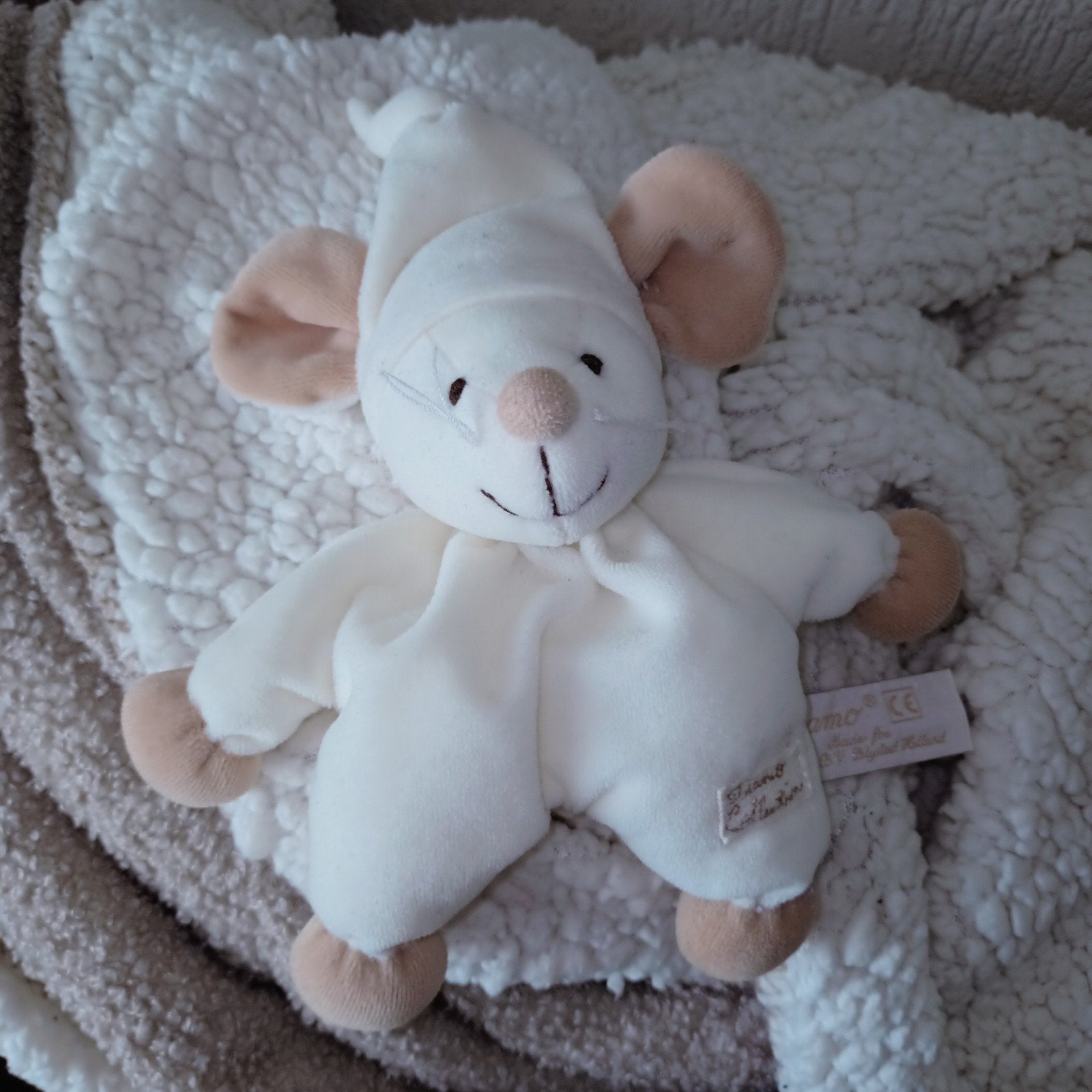 Tiamo muis met rammelaar., Muis, Ophalen of Verzenden, Zo goed als nieuw, Middelgroot (20 tot 80 cm)