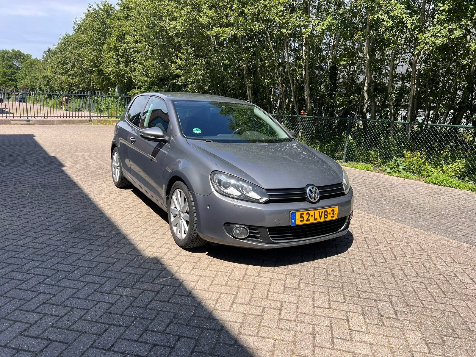 Volkswagen Golf 1.4 TSI Highline (Xenon koplampen), Auto's, Parkeersensor, Stof, Zwart, 4 cilinders