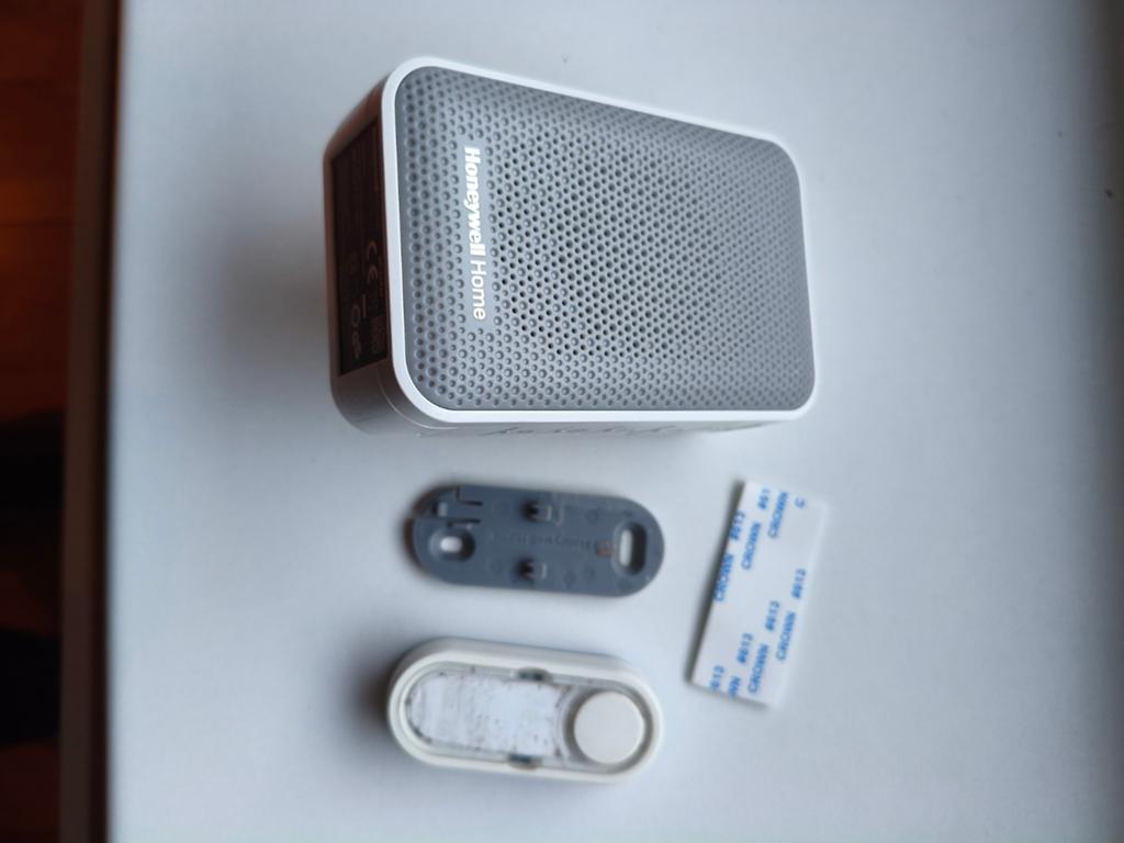 Honeywell Home DC313SP2 Serie 3 Plug-In LED Deurbel, Huis en Inrichting, Deurbellen, Ophalen of Verzenden, Zo goed als nieuw, Draadloos