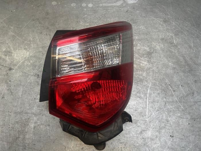 Achterlicht rechts van een Toyota Yaris, Gebruikt, -, -, Ophalen of Verzenden