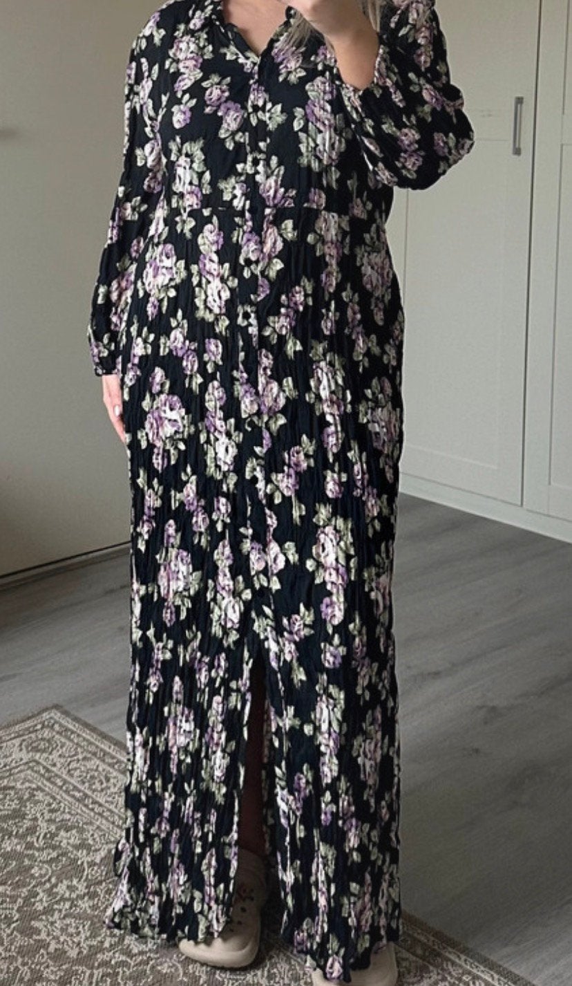 Zara zwarte lange jurk met bloemen, lange mouwen en stretch, Meerkleurig, Ophalen of Verzenden, Zo goed als nieuw, Maat 36 (S)