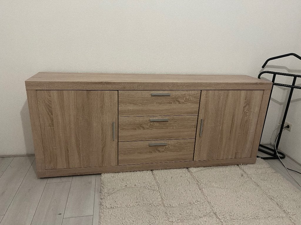 Dressoir, Ophalen, Met deur(en), 150 tot 200 cm, Zo goed als nieuw