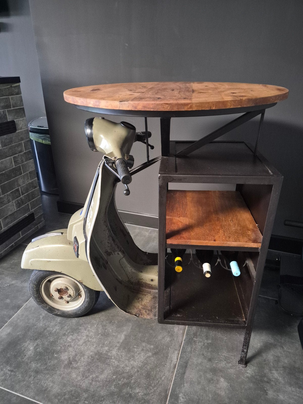 Unieke Bartafel van Scooter - Industriële Stijl, Ophalen