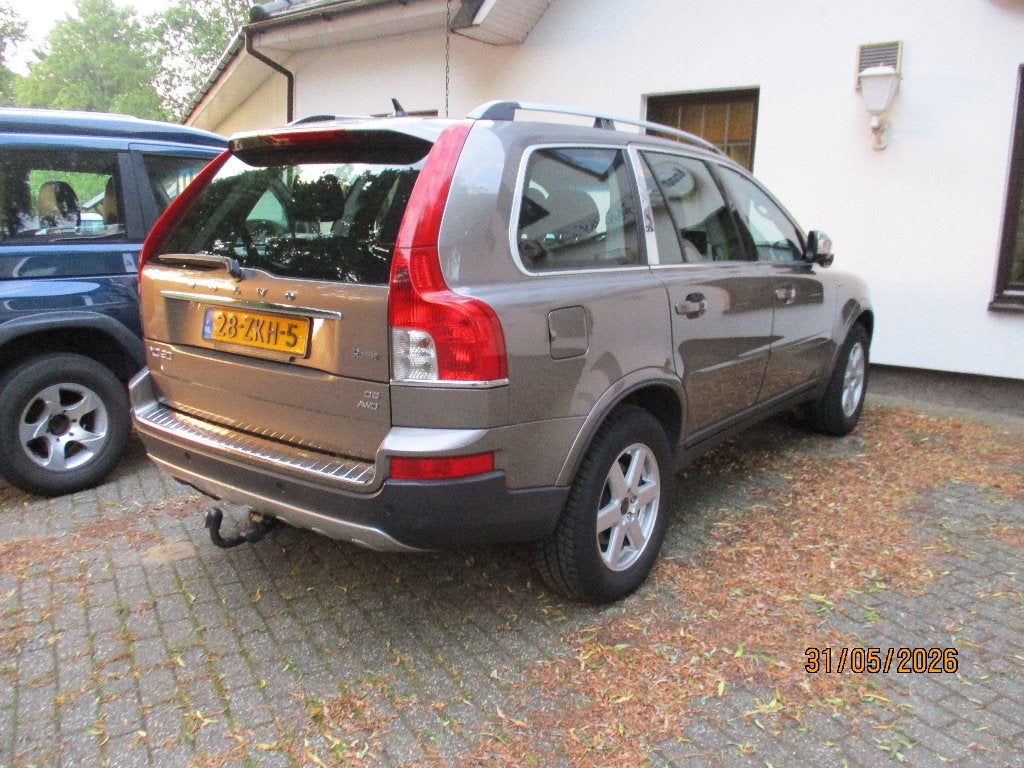 Volvo XC90 2.4 D5 Geartronic Ocean Race 7 persoons  2009, Euro 5, Navigatiesysteem, Zwart, 241 €/maand