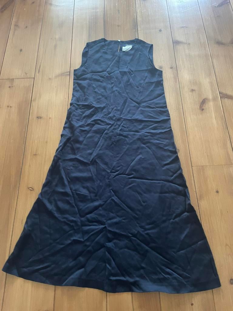 Mooie maxi blauwe satijnen jurk Max Mara, M, Maat 38/40 (M), Blauw, Ophalen of Verzenden, Zo goed als nieuw