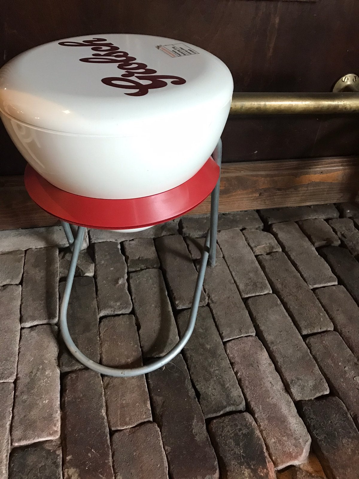 Klein Grols krukje., Ophalen, Zo goed als nieuw