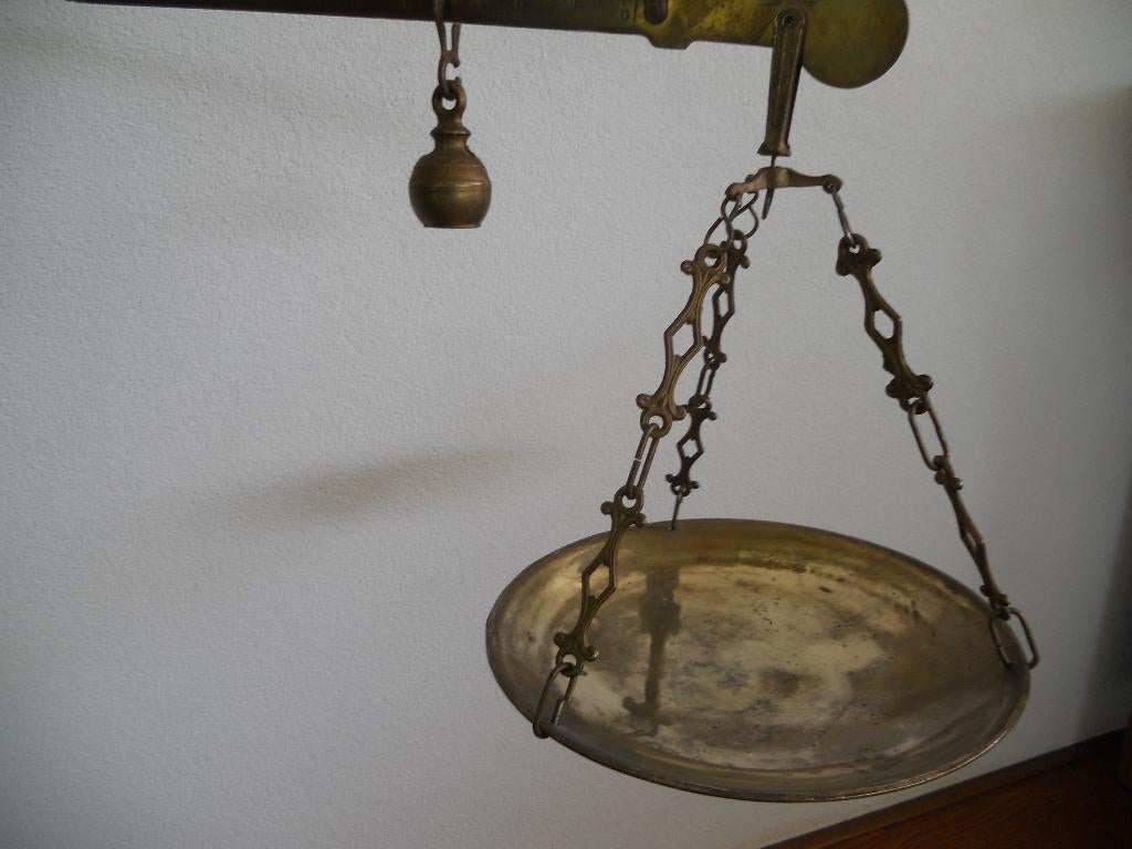oude weegschaal koper ijzer, Ophalen of Verzenden
