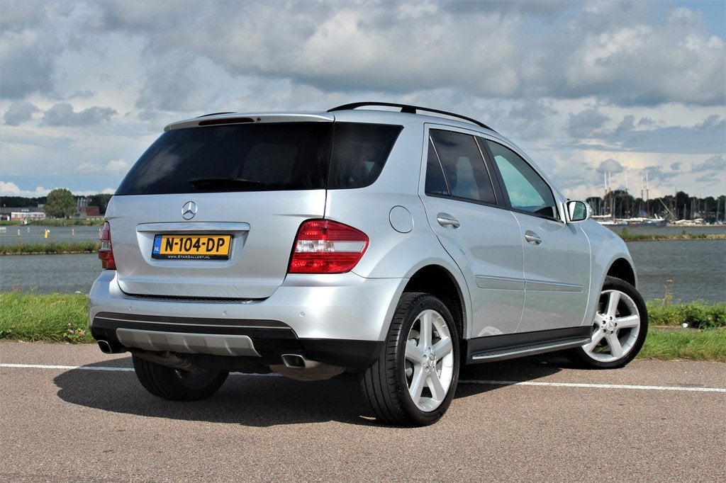 Mercedes-Benz M-Klasse ML 280 CDI Youngtimer BTW auto, Auto's, Automaat, Gebruikt, Zwart, 255 €/maand