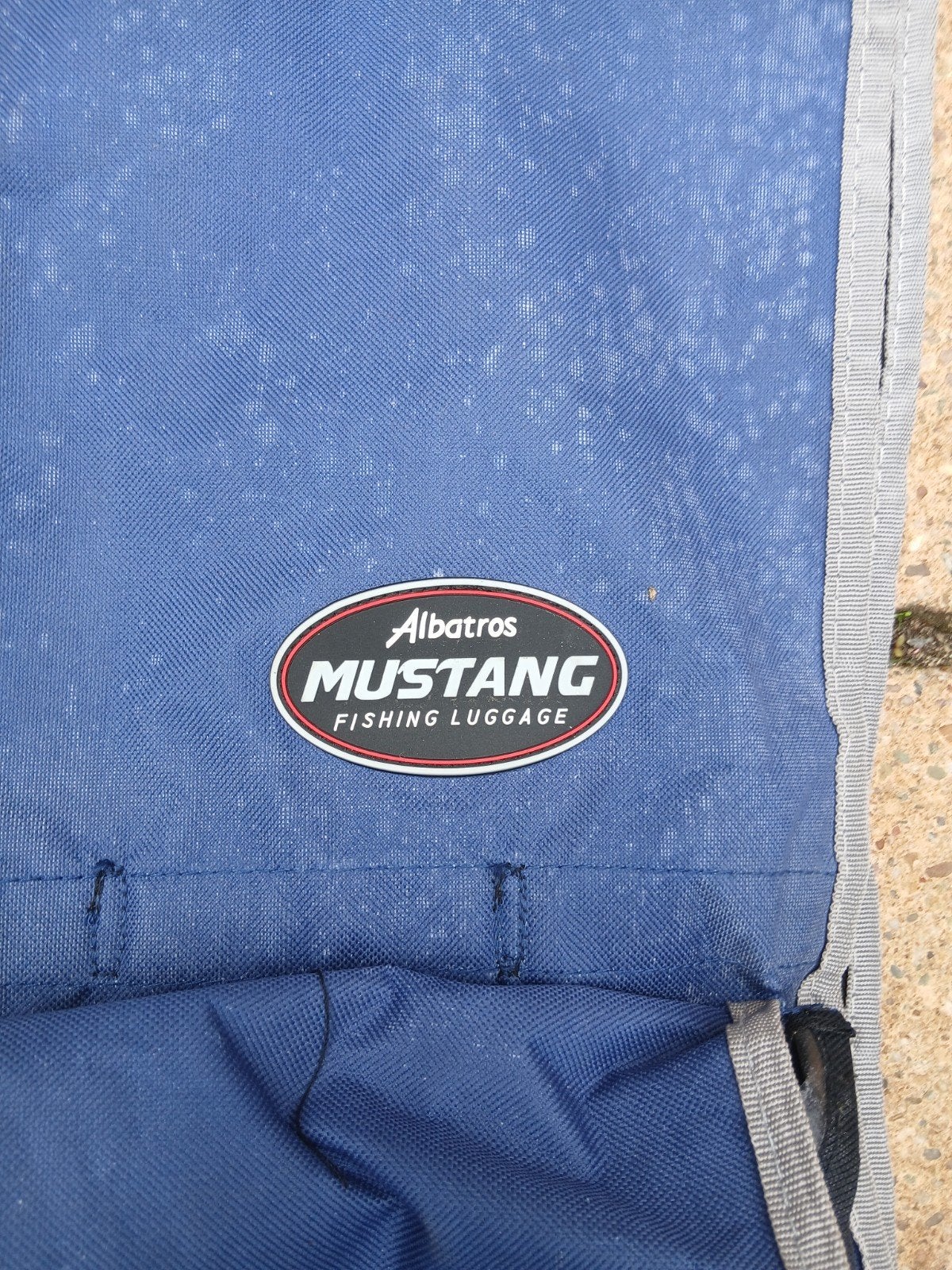 Albatros Mustang Hengeltas - Blauw/Zwart, Watersport en Boten, Hengelsport | Algemeen, Ophalen of Verzenden, Nieuw, Overige typen
