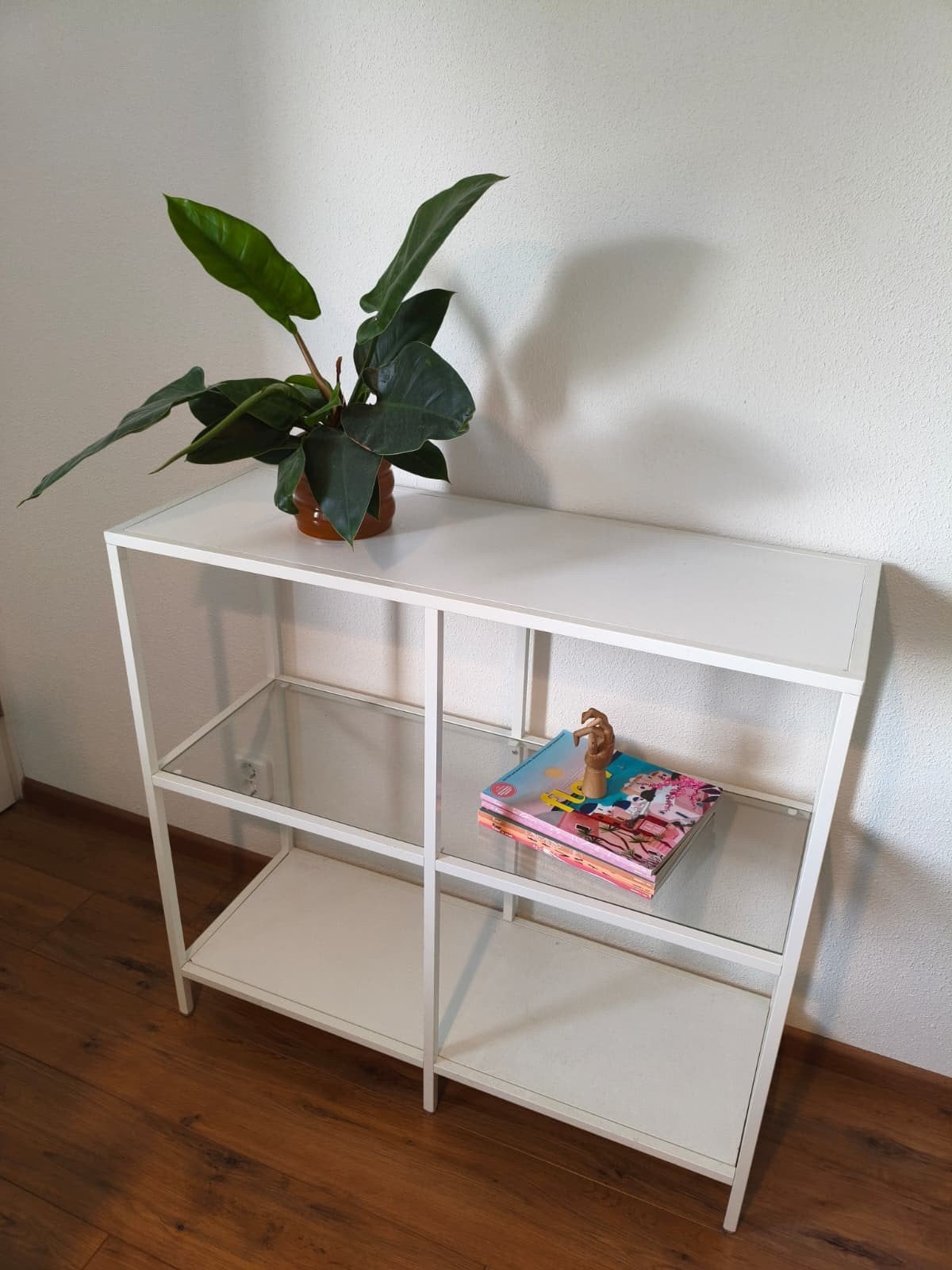 IKEA VITTSJÖ stellingkast - Wit met glazenplank, Huis en Inrichting, Ophalen, Zo goed als nieuw