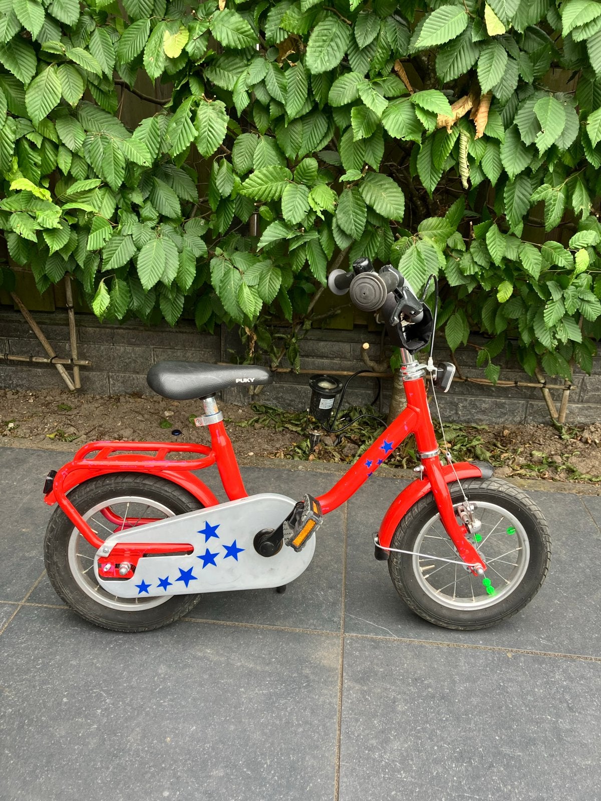Puky kinderfiets 12 inch - rood (origineel roze), Ophalen, Gebruikt, Minder dan 16 inch