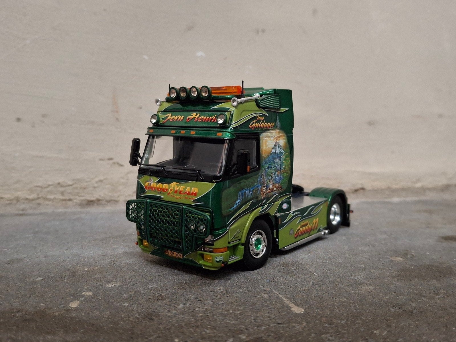 Tekno Volvo Guldager Sweet Candy 11, Ophalen of Verzenden, Nieuw, Bus of Vrachtwagen, Tekno