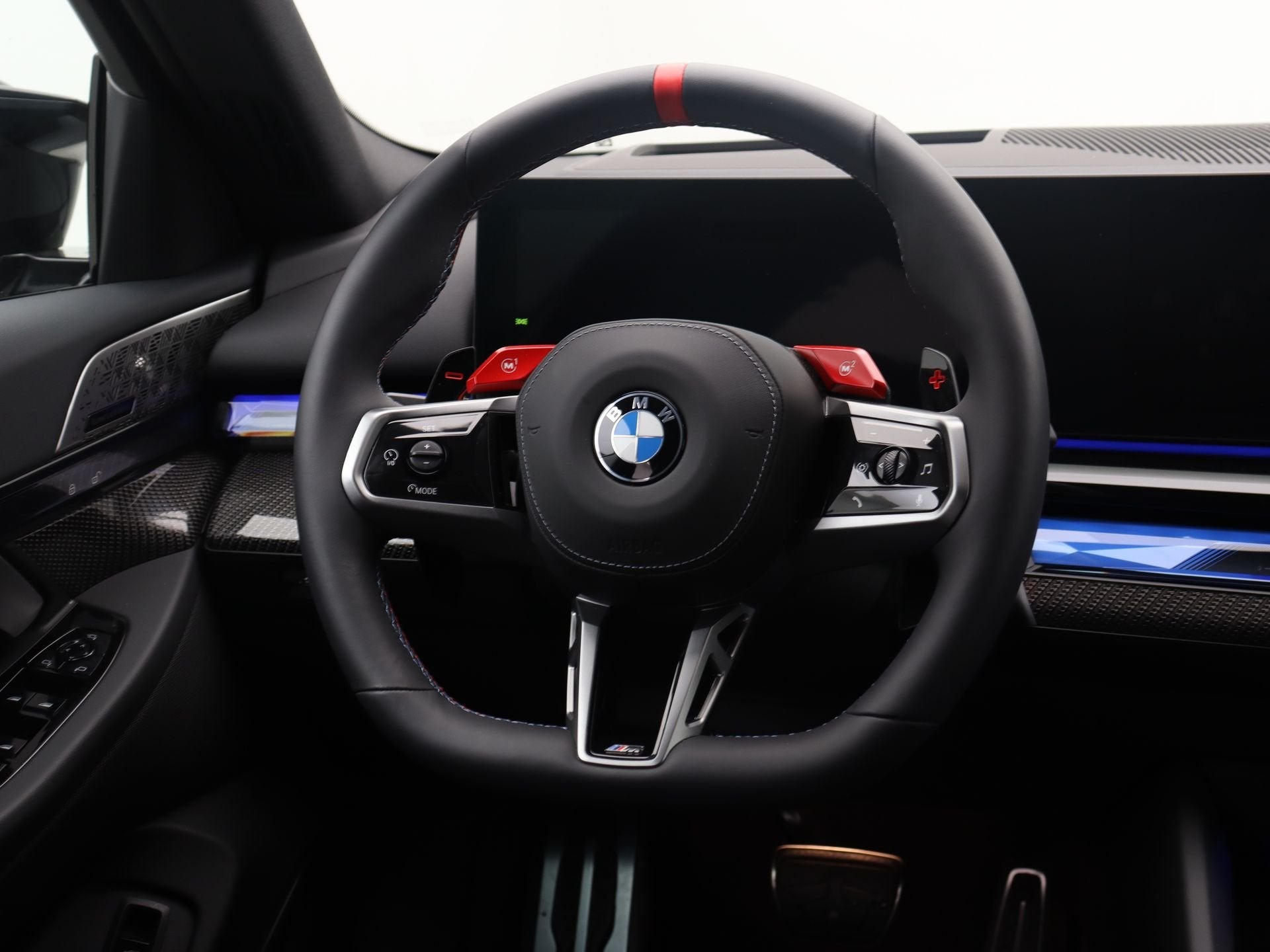 BMW M5 Touring (bj 2026, automaat), Auto's, Dealer onderhouden, Gebruikt, Met garantie (alle), Overige brandstoffen
