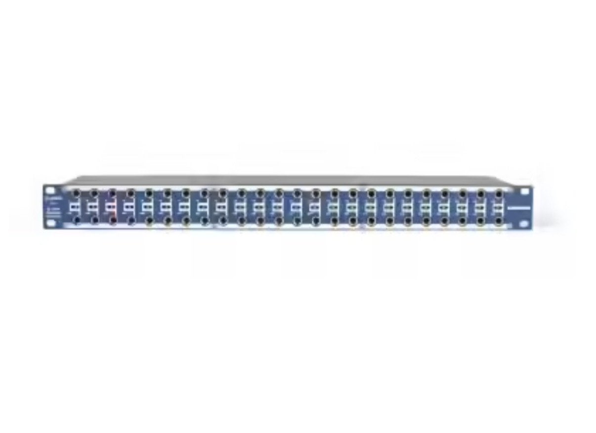 Samson S-PATCH PLUS 48-punts patchbay, Muziek en Instrumenten, Mengpanelen, Gebruikt, 20 kanalen of meer, Verzenden