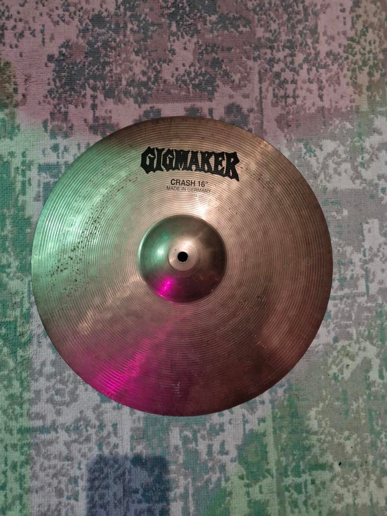 16 inch crash bekken cymbal Gigmaker by Paiste, Muziek en Instrumenten, Ophalen of Verzenden, Gebruikt, Overige merken