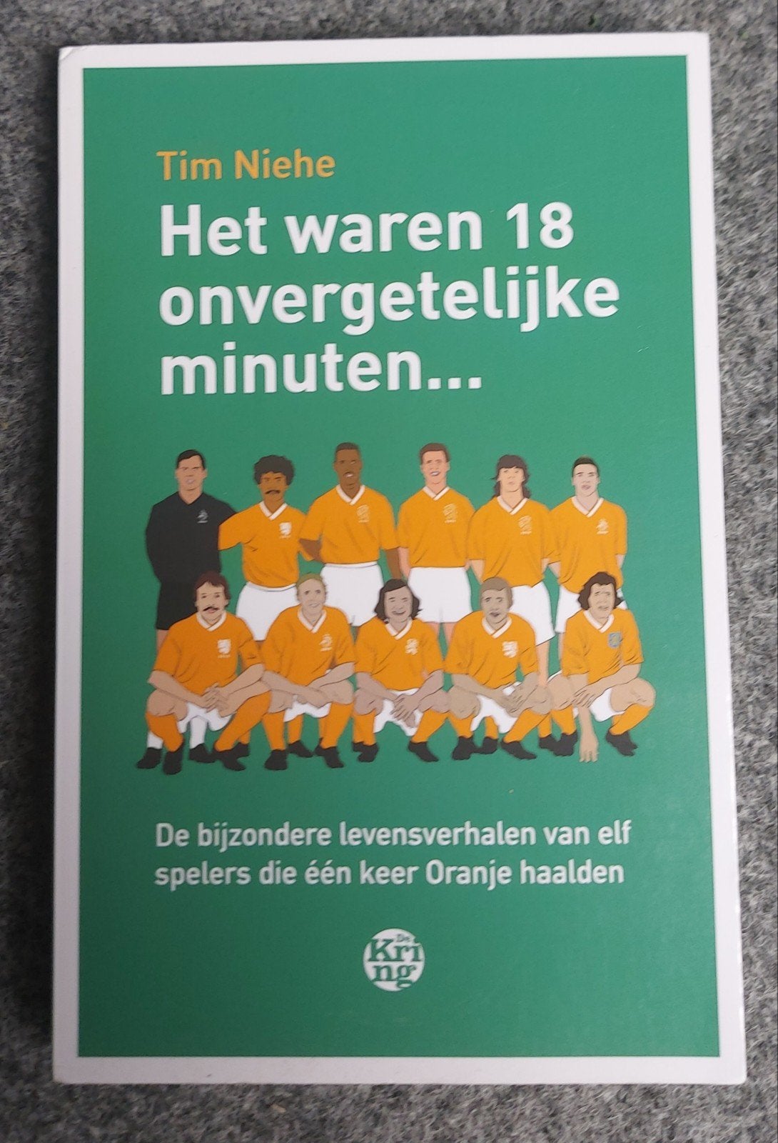 Tim Niehe - Het waren 18 onvergetelijke minuten..., Boeken, Ophalen of Verzenden, Zo goed als nieuw, Balsport, Tim Niehe