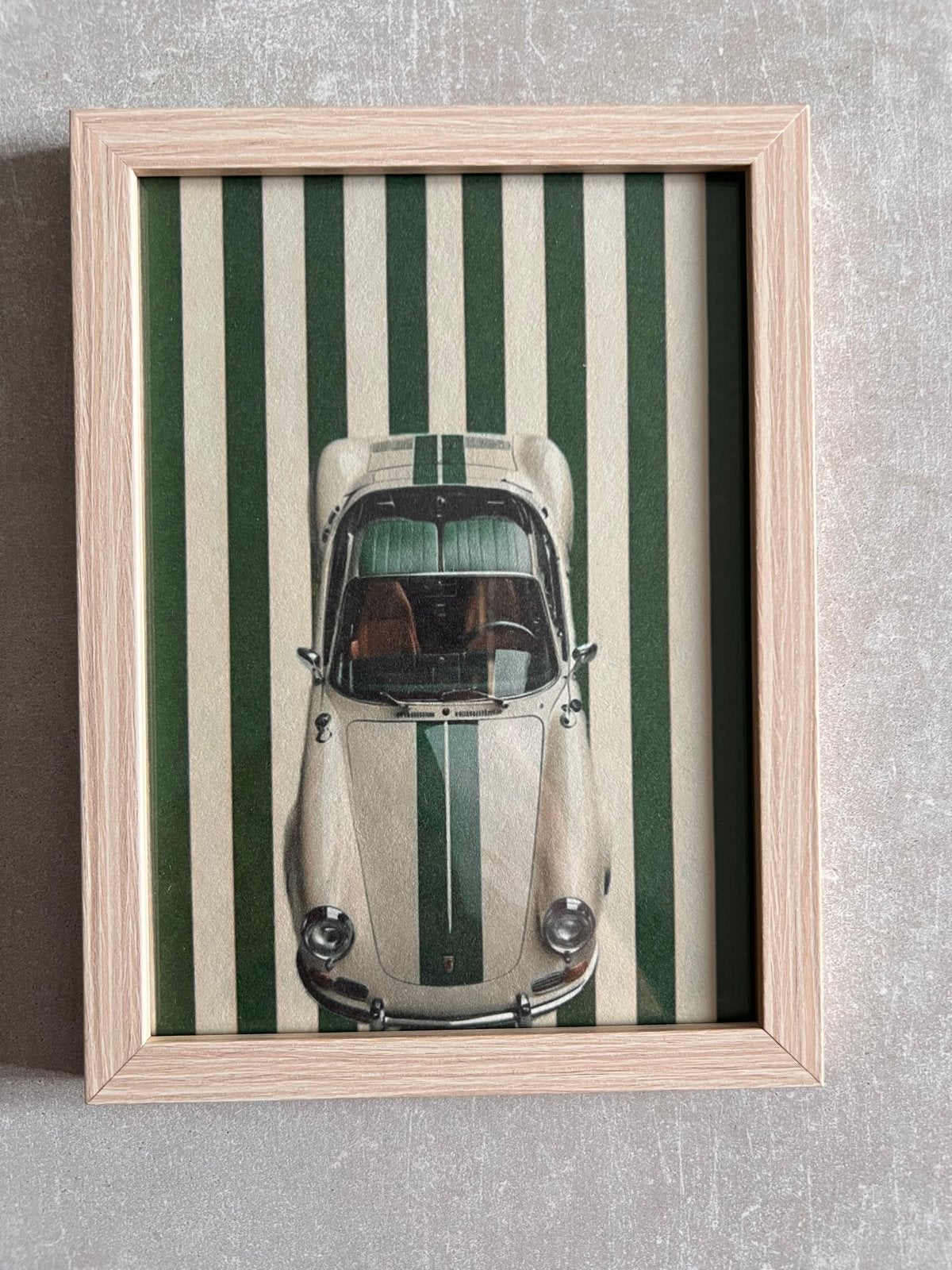 Ingelijste Porsche 911 print - Groen/Wit, Minder dan 50 cm, Ophalen of Verzenden, 5 – 50, Print