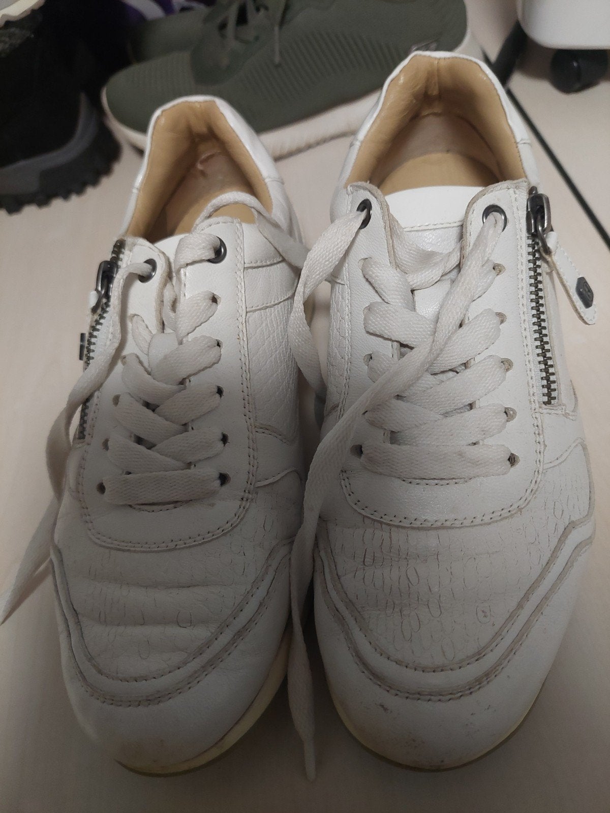 witte sneakers met rits en veters, Wit, Ophalen of Verzenden, Hush Puppies, Sneakers of Gympen