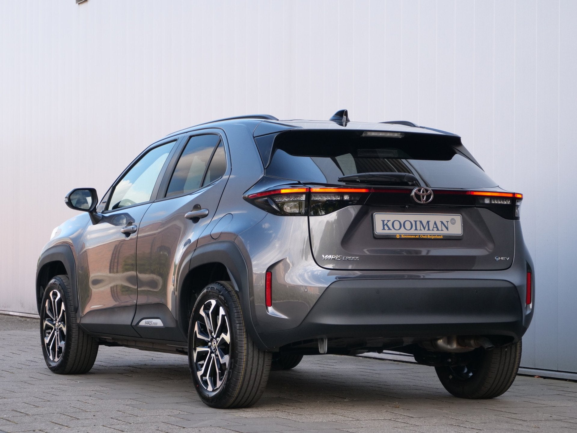 Toyota Yaris Cross 1.5 Hybrid 130pk Dynamic Automaat DAB / A, Auto's, Stof, Gebruikt, 1165 kg, 23 km/l