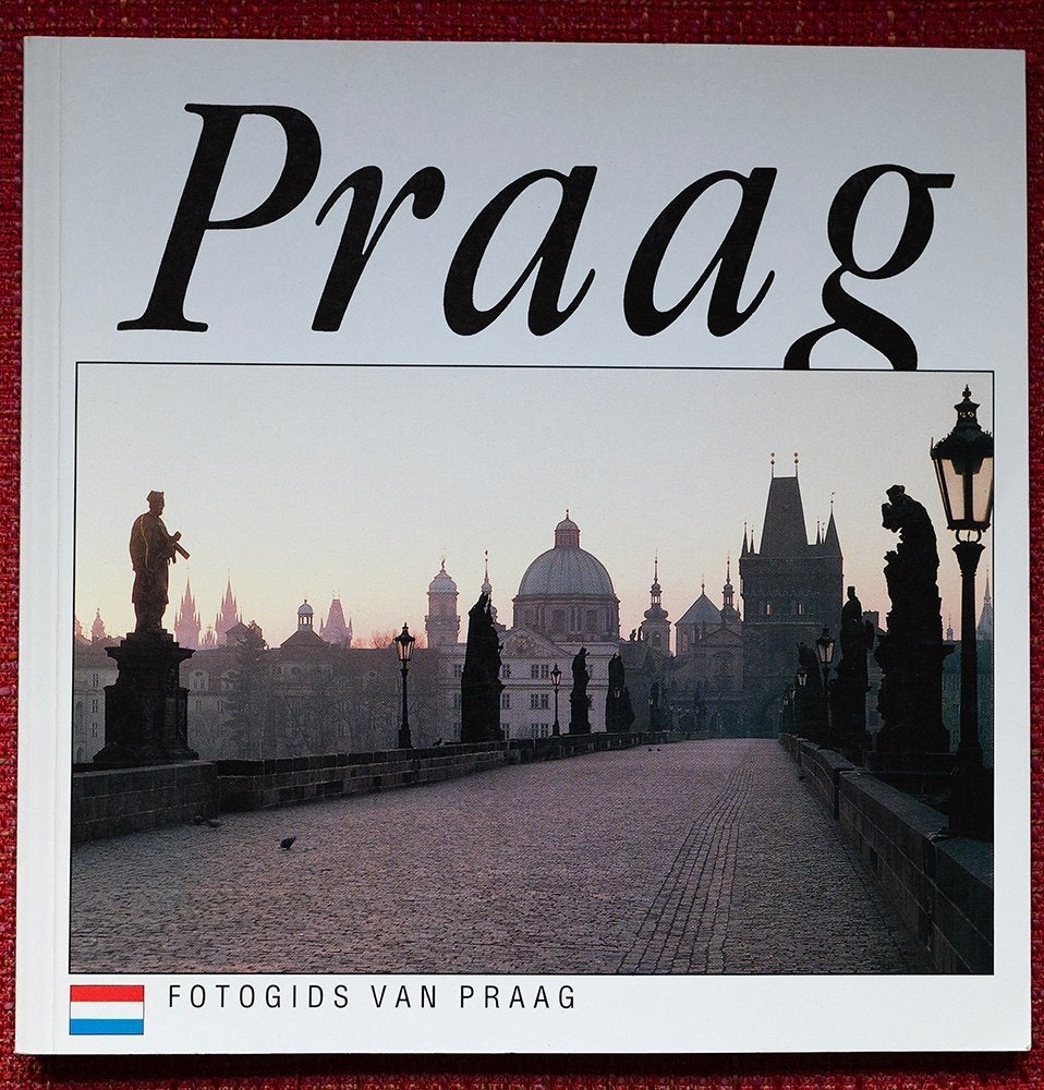 Fotogids van Praag, Europa, Ophalen of Verzenden, Zo goed als nieuw, Reisgids of -boek